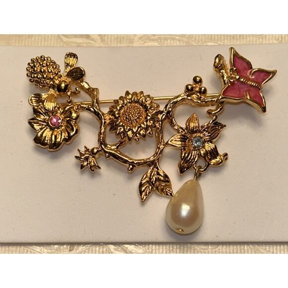 Vtg Avon Goldtone "Spring Garden" Brooch Bee And Butterfly Flowers EUC - Picture 2 of 7